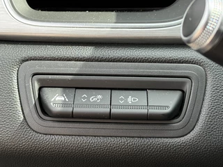 Renault Captur Renault Captur 1.0 TCe 100 Intens/Cruise/Clima/Camera/Keyless/Apple Carplay/Android Auto - afbeelding nr 22