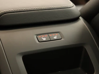 Volvo V60 Volvo V60 B3 AUT(7) PLUS DARK SCHUIFDAK 19INCH GOOGLE MAPS ACC BLIS GETINT - afbeelding nr 33
