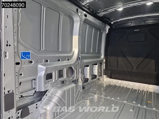 Ford Transit Ford Transit 165pk Nieuw Model Limited L2H2 Automaat ACC CarPlay Xenon Camera 10m3 Airco Cruise control - afbeelding nr 22