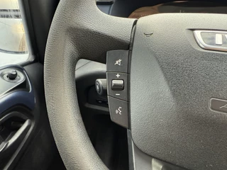 Iveco Daily Iveco Daily 50C18 3.0 3.0 Automaat Luchtvering Dubbellucht L2H2 Climate Control Cruise Control Trekhaak Camera - afbeelding nr 20