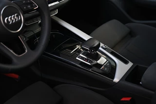 Audi A4 Audi A4 Avant 35TFSi Automaat Business Ed. NAP/Sportstoel/Virtual/Dynamisch/Elek klep - afbeelding nr 57