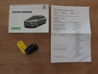Škoda Superb AUTOMAAT / STOELVERW / XENON / CARPLAY / NAVI / CLIMA / PDC / BLUETOOTH / CRUISE / NL-AUTO - afbeelding nr 33