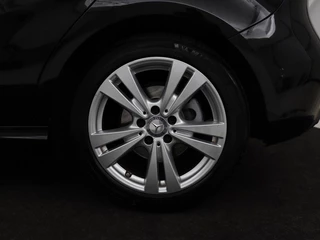 Mercedes-Benz A-Klasse Mercedes-Benz A-klasse 180 Urban | Stoelverwarming | Navigatie |  Sportstoelen | Half leder | Cruise control | Park Assist | Airco | Bluetooth - afbeelding nr 27