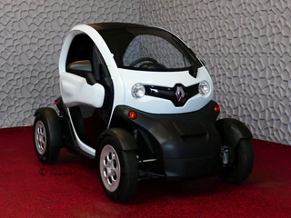 Renault Twizy URBAN 80 INCL ACCU. 4122 KM PDC RUITVERW. SWICHBLADE