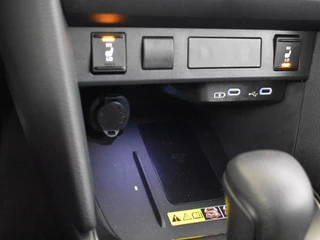 Toyota Yaris Cross Toyota Yaris Cross 1.5 Hybrid 130PK GR Sport | Stuur en Stoelverwarming | PDC V+A+ - afbeelding nr 30