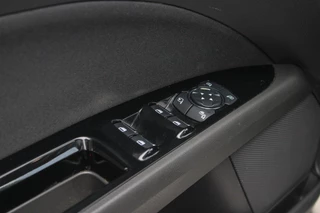 Ford Mondeo Ford Mondeo Wagon 2.0 IVCT HEV Titanium 187pk | Adaptieve Cruise | Trekhaak | Panorama Dak - afbeelding nr 17