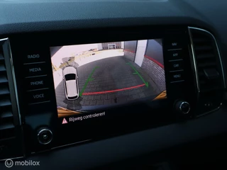 Škoda Karoq Skoda Karoq TSI 116 PK DSG7/AUTOMAAT Navigatie Camera Trekhaak Pdc V+A Carplay - afbeelding nr 20