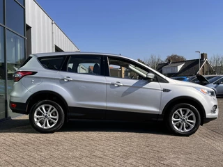 Ford Kuga Ford Kuga 1.5 EcoBoost Titanium 182PK Automaat Afn. Trekhaak Winterpack Leder Panodak Navi Cruise Parkeersensoren Climate Bi-Xenon *1850KG Trekgewicht* - afbeelding nr 5