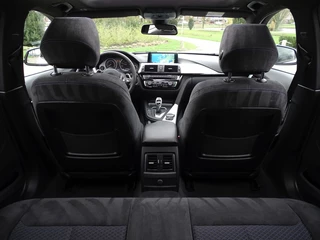 BMW 3 Serie BMW 3 Serie Touring 320d TwinTurbo M-sport / .Hi.Ex. / 2017 LED - afbeelding nr 49