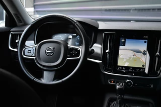 Volvo V90 Volvo V90 2.0 D4 Momentum | 21'' R-Design Velgen | Trekhaak wegklapbaar | ACC | Lederen Bekleding | - afbeelding nr 5