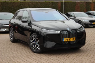BMW iX xDrive40 Executive 77 kWh
