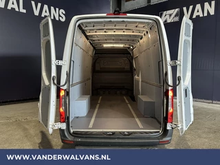 Mercedes-Benz Sprinter Android Auto, Cruisecontrol, Parkeersensoren, Stoelverwarming, Chauffeursstoel, Bijrijdersbank - afbeelding nr 3