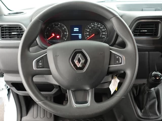 Renault Master Renault Master T35 2.3 dCi 135PK L2H2 Airco Cruise Control Camera Nav PDC V+A Trekhaak 270° Deuren - afbeelding nr 17