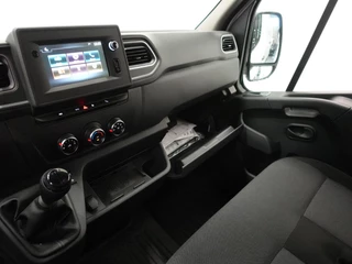 Renault Master Renault Master T33 2.3 dCi 135 L2H2 BPM VRIJ ! Airco Cruise control Parkeersensoren Navigatie Trekhaak - afbeelding nr 19