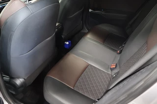 Toyota C-HR - afbeelding nr 15