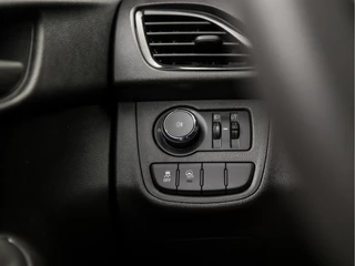 Opel KARL Automaat (AIRCO, NAP, ELEK RAMEN, SPORTSTOELEN, BLUETOOTH, CRUISE, NIEUWE APK, NIEUWSTAAT) - afbeelding nr 21