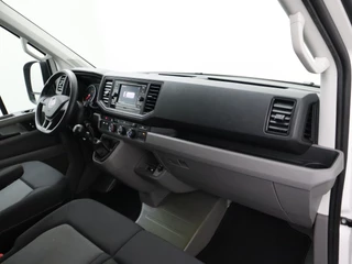 Volkswagen Crafter Volkswagen Crafter 2.0TDI 140PK L3H3 | Camera | Airco | Cruise | Betimmering | 3-Persoons - afbeelding nr 19