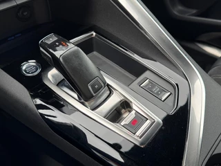 Peugeot 3008 Peugeot 3008 1.2 PURETECH AUT. GT NAVI CAMERA CARPLAY AIRCO LMV PDC - afbeelding nr 10