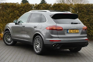 Porsche Cayenne Porsche Cayenne 3.0 S E-Hybrid Cruise|Panodak|Pdc|Camera|Leder|Led|Laser|Bose|E. trhk|Dealer onderhouden - afbeelding nr 2