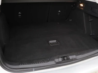 Ford Focus Ford Focus 1.0 EcoBoost Hybrid Trend Edition Business |  Camera | Carplay | Full LED | Navigatie | Sportstoelen | Airco | Cruise control | Parkeerhulp | Bluetooth - afbeelding nr 10