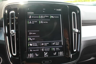 Volvo XC40 Volvo XC40 T2 Essential | Parkeercamera | Stoelverwarming | Leder | Pilot Assist | BLIS | Keyless - afbeelding nr 41