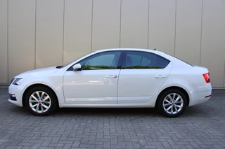 Škoda Octavia Škoda Octavia 1.0 TSI Greentech Ambition Business Clima|Navi|Lm-Velgen|Cruise|Audio|CV - afbeelding nr 17