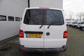 Volkswagen Transporter - Airco - Cruise - Trekhaak - €13.900,- Excl. - afbeelding nr 8