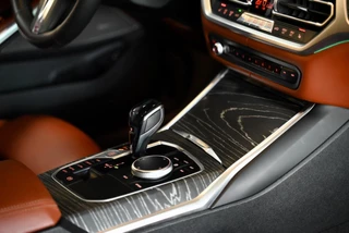 BMW 3 Serie BMW 3-serie 330i M-Sport Individual - Nappaleer - 360 Camera - Adaptive Cruise Control - Stuurverwarming - Keyless Entry - Schuifd - afbeelding nr 6