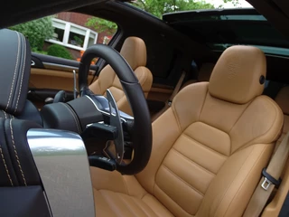 Porsche Cayenne Porsche Cayenne 3.0 S E-Hybrid 333PK PDK Sport Design / 2015 / LED *NAP* - afbeelding nr 16