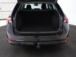 Škoda Octavia Skoda Octavia 1.0 e-TSI Bns Edition Plus | Memory |  Stoelverwarming | Trekhaak | Elektrische achterklep | Head-up | Adaptive cruise control - afbeelding nr 12