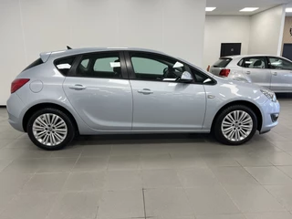 Opel Astra - afbeelding nr 3