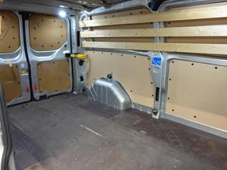 Ford Transit Custom Ford Transit Custom 131pk L2H1 Trend Trekhaak Camera Cruise control Airco Parkeersensoren 3-Zits Euro6 - afbeelding nr 7