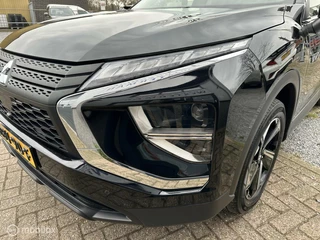 Mitsubishi Eclipse Cross Mitsubishi Eclipse Cross 2.4 PHEV Intense 49dkm Camera Keyless entry/go Carplay 18