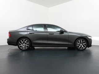 Volvo S60 Volvo S60 2.0 T8 AWD Twin Engine R-Design LEDER | MEMORY SEAT | RIJKLAAR INCL. 12 MND. BOVAGGARANTIE - afbeelding nr 8
