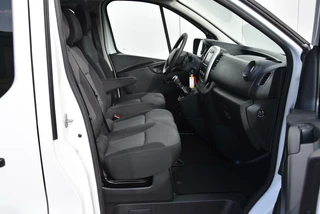 Renault Trafic Renault Trafic 2.0 dCi 120 Pk L2H1 DC Inrichting Navi 6 Pers - afbeelding nr 10