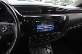 Toyota Auris Toyota Auris Touring Sports 1.8 Hybrid Dynamic / Camera / Navigatie / Keyless / 16'' / DAB / Cruise Control / Getint glas - afbeelding nr 19