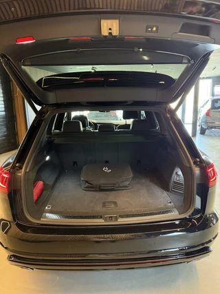 Volkswagen Touareg Volkswagen Touareg 3.0 TSi 4MOTION R PANO 360 462pk - afbeelding nr 16