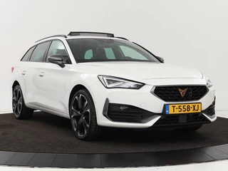 CUPRA Leon CUPRA Leon 1.4 e-Hybrid VZ Business Panoramadak | LED | CarPlay |  Sfeerverlichting | Stuur- en stoelverwarming | Camera | Adaptive Cruise | Dodehoek Detectie | LMV - afbeelding nr 40