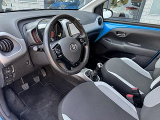 Toyota Aygo Toyota Aygo 1.0 VVT-i x-play 5Drs Camera NAP - afbeelding nr 23