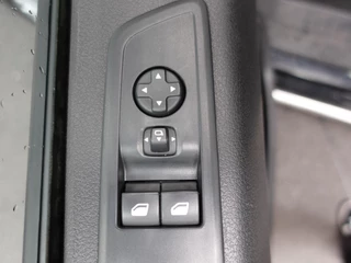 Peugeot Expert Peugeot Expert 2.0 BlueHDI 145PK L3 Automaat Airco Cruise Control Navigatie Sidebars Carplay Trekhaak - afbeelding nr 10