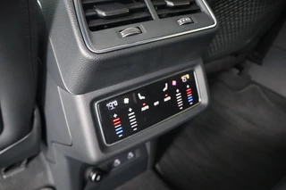 Audi e-tron Audi e-tron Sportback 55 quattro S Line | Geen import | Schuifdak | B&O | Camera | Com - afbeelding nr 21