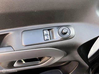 Toyota ProAce Toyota PROACE CITY Verso 1.2 Turbo Dynamic/5 PERSOONS/CRUISE - afbeelding nr 15
