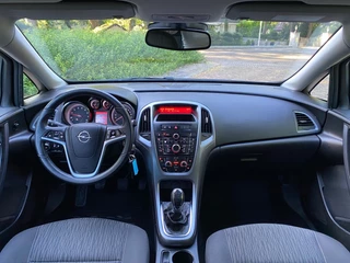 Opel Astra Opel Astra 1.4 Turbo Blitz - Airco - APK 05-2026 !!! - afbeelding nr 11