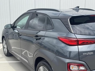 Hyundai Kona Hyundai Kona EV Premium 64 kWh|Navi|NL-Auto|LED - afbeelding nr 40