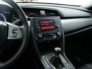 Honda Civic Honda Civic 1.0 i-VTEC Comfort | Winter Set | Stoelverwarming | Cruise Contr - afbeelding nr 29