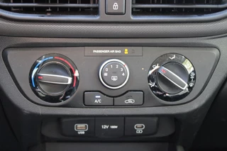Hyundai i10 Hyundai i10 1.0 Comfort Smart Navi/Cam/Carplay/Cruise 