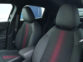 Alfa Romeo Junior Alfa Romeo Junior 1.2 Turbo 136 PK Ibrida Speciale | Techno | Direct Leverbaar - afbeelding nr 34
