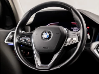 BMW 3 Serie BMW 3 Serie Touring 320i Sportline Shadow 184Pk Automaat (APPLE CARPLAY, GROOT NAVI, CAMERA, LEDER, ADAPTIVE CRUISE, SFEERVERLICHTING, SPORTSTOELEN, HIFI, TREKHAAK ELEKTRISCH, GETINT GLAS, NIEUWSTAAT) - afbeelding nr 19