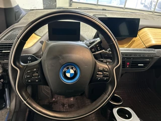 BMW i3 Panoramadak | Lederen bekleding | LED | Parkeersensoren |  SoH (batterijcheck) 81 % score! - afbeelding nr 7