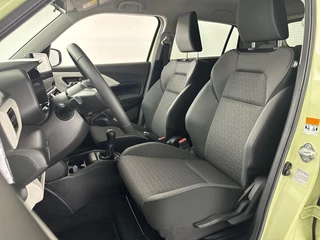 Suzuki Swift Suzuki Swift 1.2 Select Smart Hybrid | Navigatie | Adaptieve Cruise Control | Parkeercamera - afbeelding nr 19